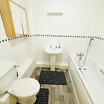 Spacious 2-bedroom Haven With Modern Amenities In Bradley Stoke Bristol