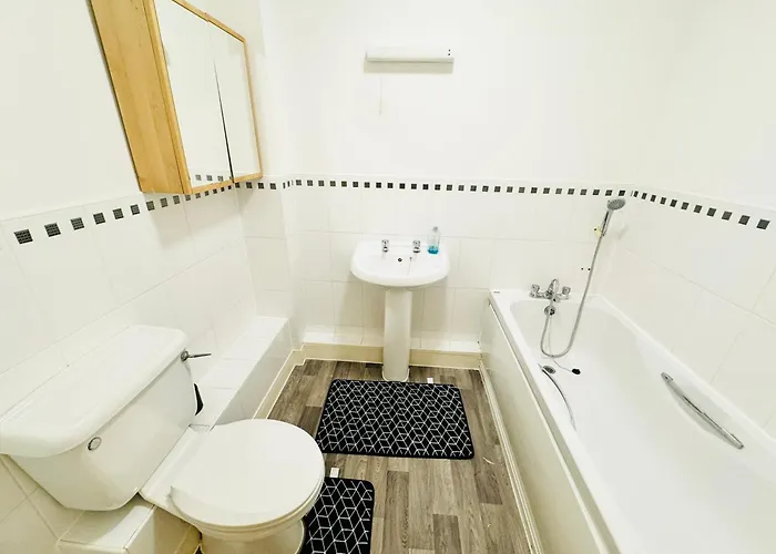 Spacious 2-bedroom Haven With Modern Amenities In Bradley Stoke Bristol