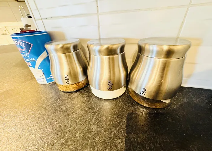 Spacious 2-bedroom Haven With Modern Amenities In Bradley Stoke *