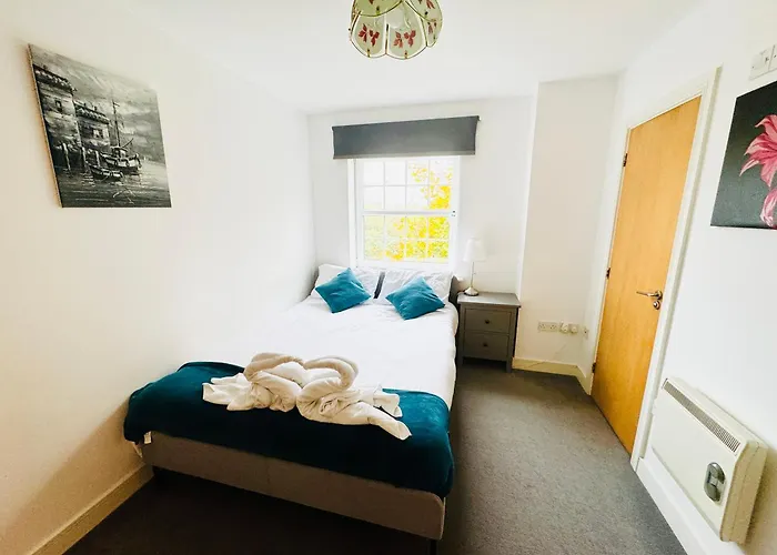 Spacious 2-bedroom Haven With Modern Amenities In Bradley Stoke